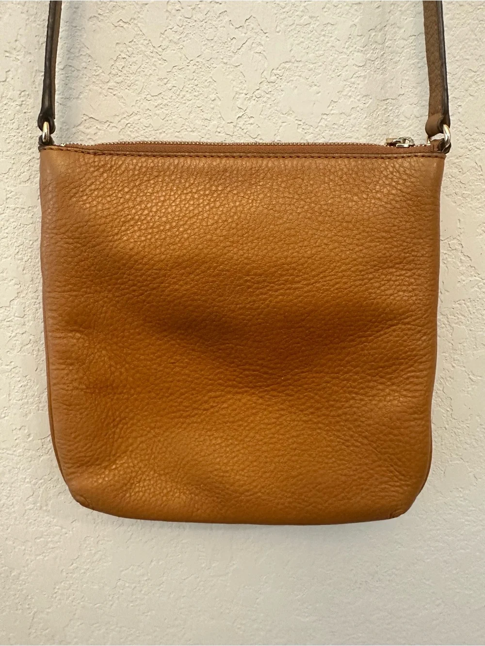 Michael Kors compact pebbled